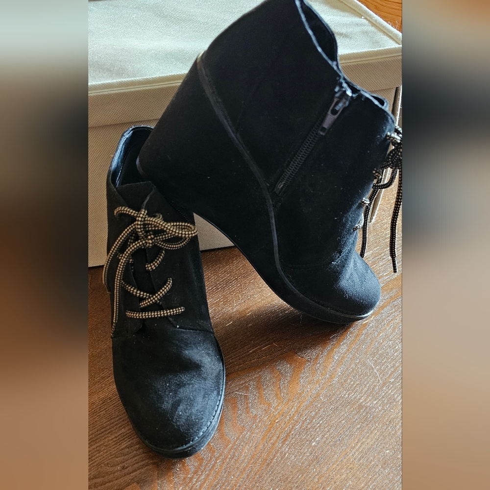 Black Wedge Boot